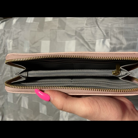 Pink Fossil wallet - Picture 3 of 3